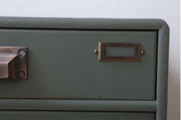 アンティーク家具　和製アンティーク　ネームプレート付き!くすみカラーペイントの小引き出し