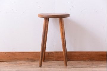 レトロ家具　和製アンティーク　レトロな木味のスツール(1)