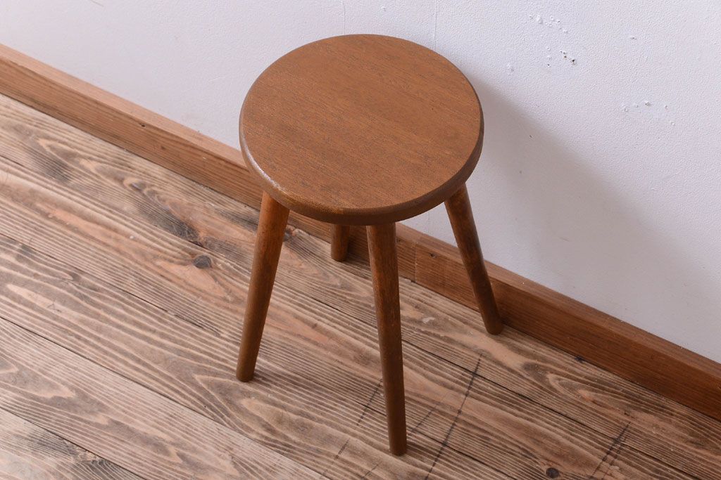 レトロ家具　和製アンティーク　レトロな木味のスツール(2)