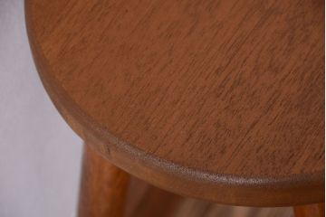 レトロ家具　和製アンティーク　レトロな木味のスツール(2)