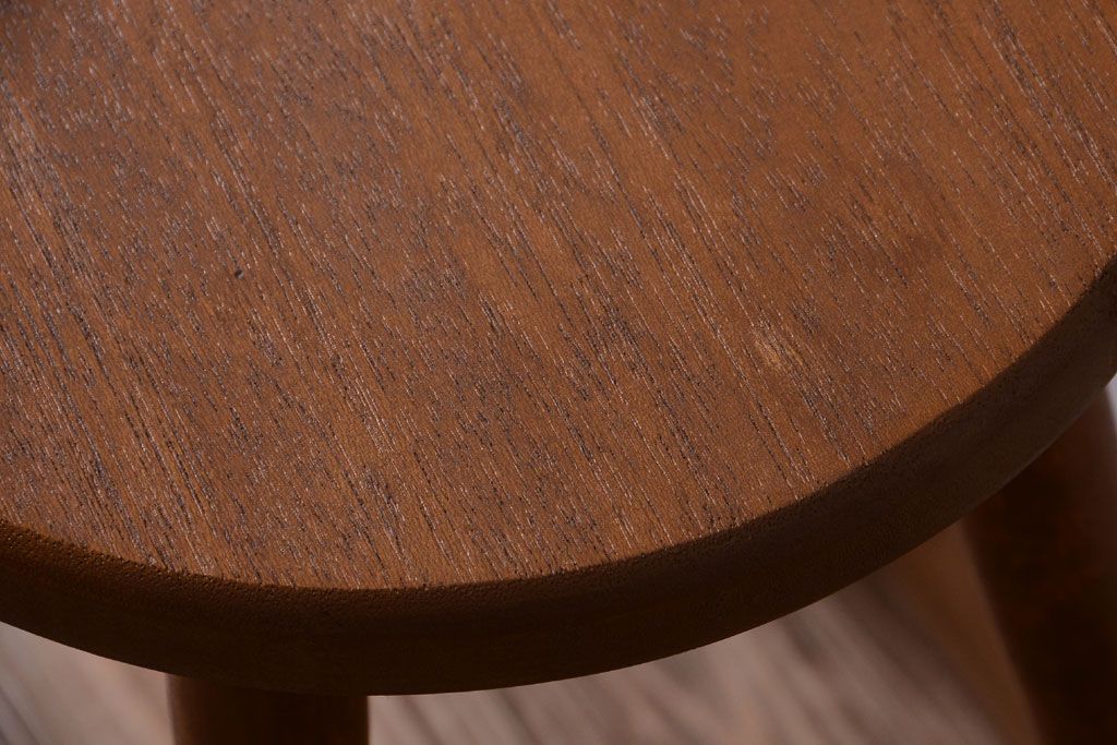 レトロ家具　和製アンティーク　レトロな木味のスツール(2)