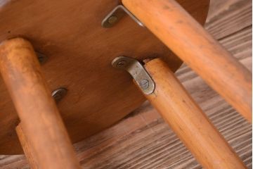 レトロ家具　和製アンティーク　レトロな木味のスツール(2)