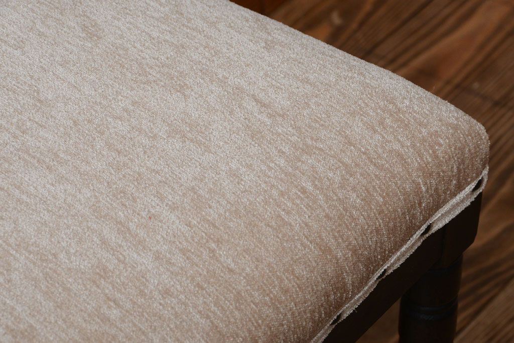 アンティーク家具　和製アンティーク　古い木の大正ロマンなチェア