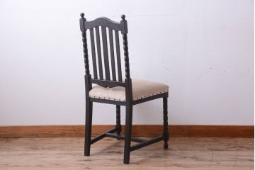 アンティーク家具　和製アンティーク　古い木の大正ロマンなチェア
