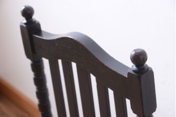 アンティーク家具　和製アンティーク　古い木の大正ロマンなチェア