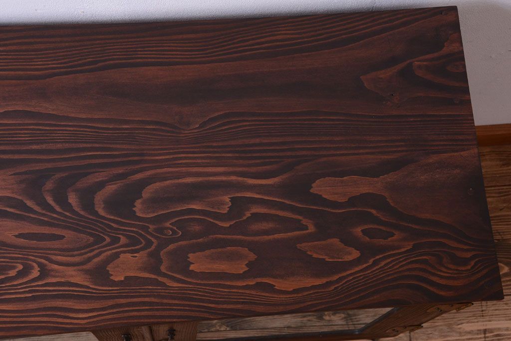 アンティーク家具　和製アンティーク　結霜ガラス入り!鉄脚サイドボード(ローボード)