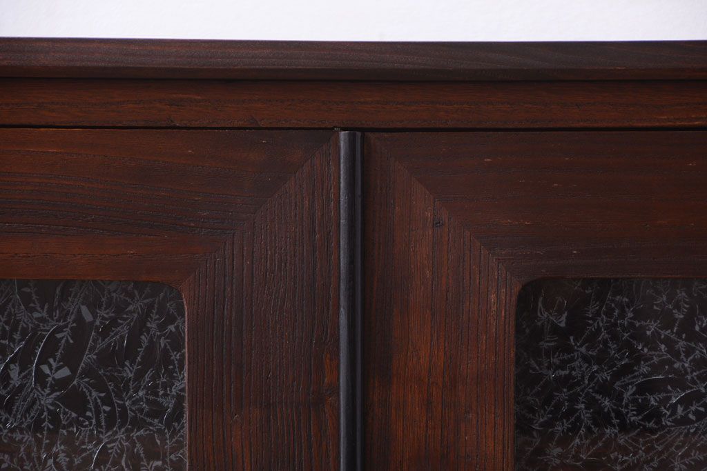 アンティーク家具　和製アンティーク　結霜ガラス入り!鉄脚サイドボード(ローボード)