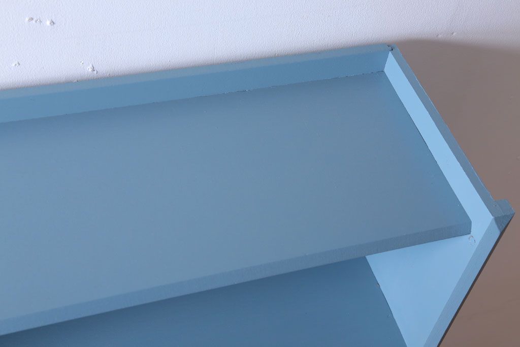 アンティーク家具　アンティークペイント　ブルーグレーカラーのシンプルな本棚(飾り棚)