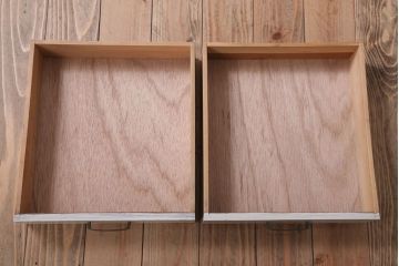 レトロ家具　アンティークペイント　古い木のレトロな平机(デスク)(3)