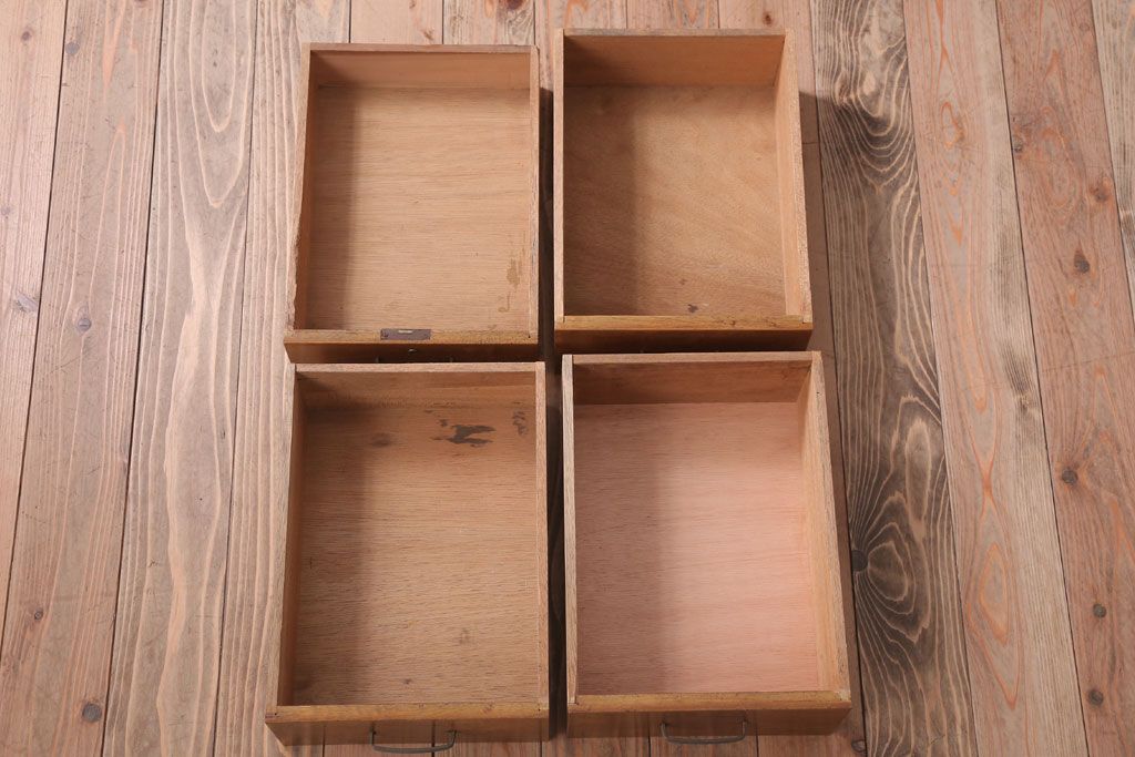 レトロ家具　昭和レトロ　古いナラ材製のシンプルなアンティーク片袖机