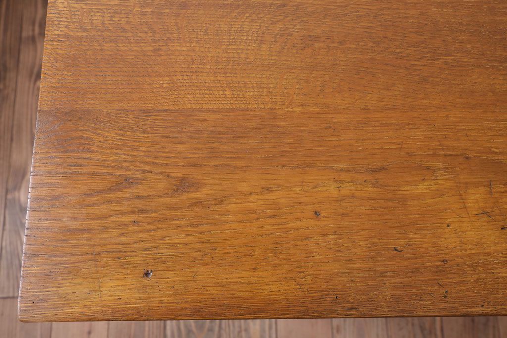 レトロ家具　昭和レトロ　古いナラ材製のシンプルなアンティーク片袖机