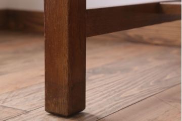 レトロ家具　昭和レトロ　古いナラ材製のシンプルなアンティーク片袖机