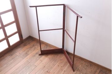 アンティーク雑貨　古民具・骨董　上品な朱色の屏風衣桁