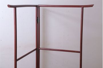 アンティーク雑貨　古民具・骨董　上品な朱色の屏風衣桁
