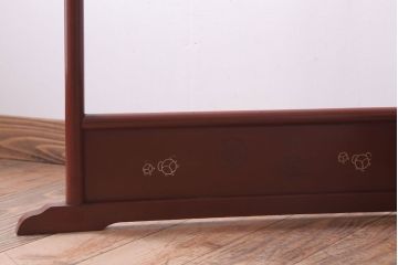 アンティーク雑貨　古民具・骨董　上品な朱色の屏風衣桁
