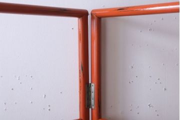 アンティーク雑貨　古民具・骨董　明るい色の屏風衣桁