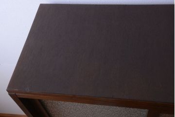 アンティーク家具　古民具・骨董　ダイヤガラス引き戸のアンティーク収納棚