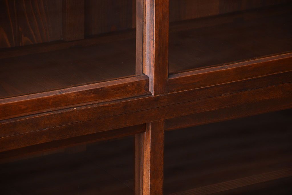 レトロ家具　昭和レトロ　和製アンティークの二段重ね収納棚