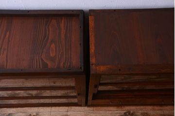 レトロ家具　昭和レトロ　和製アンティークの二段重ね収納棚