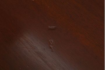 アンティーク家具　イギリスアンティーク　ウォールナット材のダイニングテーブル(オーバルテーブル)