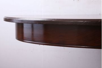 アンティーク家具　イギリスアンティーク　ウォールナット材のダイニングテーブル(オーバルテーブル)