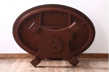 アンティーク家具　イギリスアンティーク　ウォールナット材のダイニングテーブル(オーバルテーブル)
