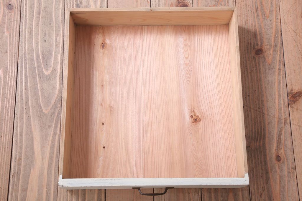 アンティーク家具　和製アンティーク　アンティークホワイトペイントの小引き出し