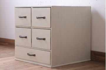 アンティーク家具　和製アンティーク　アンティークホワイトペイントの小引き出し