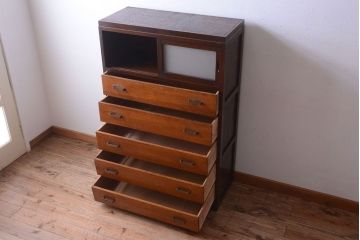 レトロ家具　昭和レトロ　レトロガラス入り!古い木製のアンティークチェスト