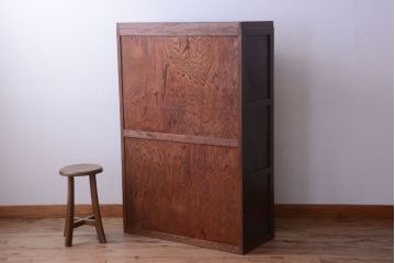 レトロ家具　昭和レトロ　レトロガラス入り!古い木製のアンティークチェスト