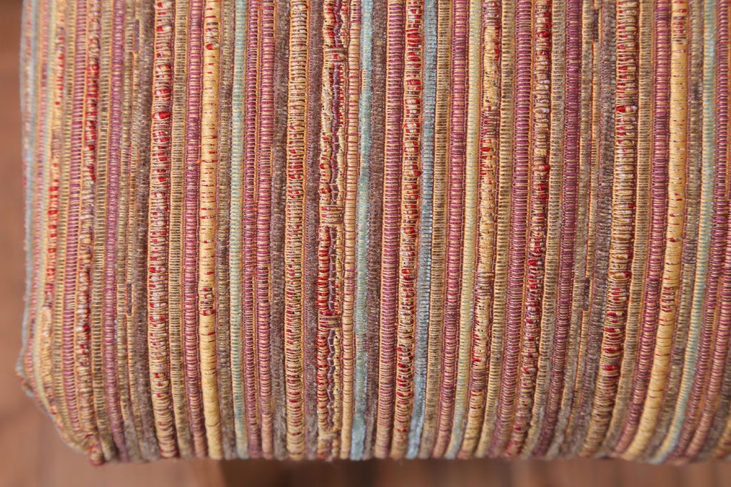 レトロ家具　和製アンティーク　古い木のレトロなクッション座面角スツール(1)