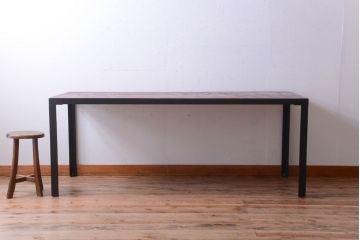 アンティーク家具　アンティーク　天板欅古材一枚板の鉄脚ダイニングテーブル(作業台)(2)