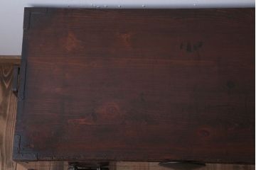 アンティーク家具　和製アンティーク　シンプルな丸金具の時代箪笥ローボード