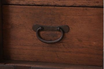 アンティーク家具　和製アンティーク　シンプルな丸金具の時代箪笥ローボード(3)
