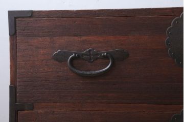 アンティーク家具　古民具・骨董　明治〜大正　総桐材!金具が立派な時代箪笥ローボード(衣装箪笥、桐箪笥、桐たんす)(1)