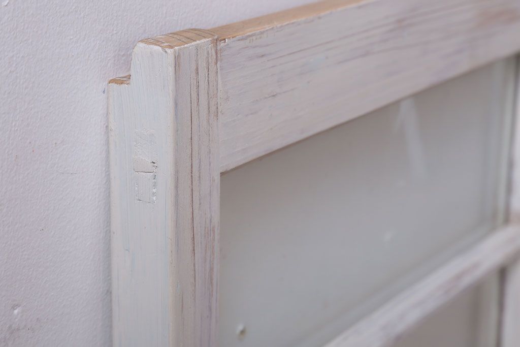 アンティークペイント　おしゃれなガラス小窓(引き戸・ガラス戸)