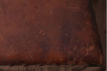 アンティーク家具　フランスアンティーク　本革座面のかわいいダイニングチェア(2)