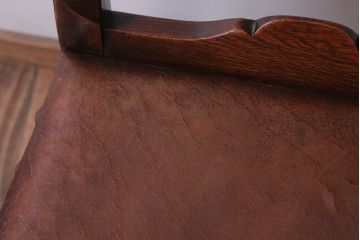 アンティーク家具　フランスアンティーク　本革座面のかわいいダイニングチェア(2)