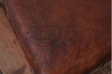 アンティーク家具　フランスアンティーク　本革座面のかわいいダイニングチェア(2)