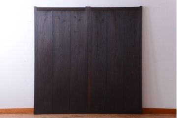 古民具・骨董　古い木製の味わい深いアンティーク板戸2枚セット