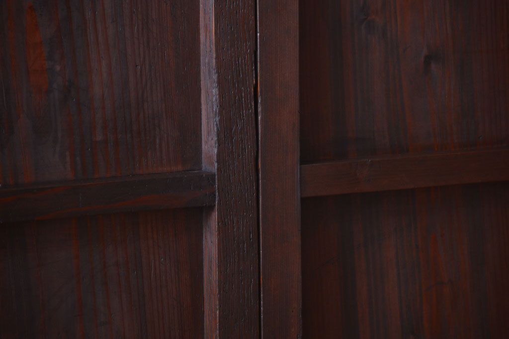 古民具・骨董　古い木製の味わい深いアンティーク板戸2枚セット