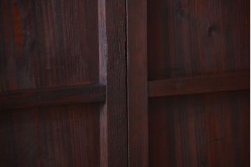 古民具・骨董　古い木製の味わい深いアンティーク板戸2枚セット