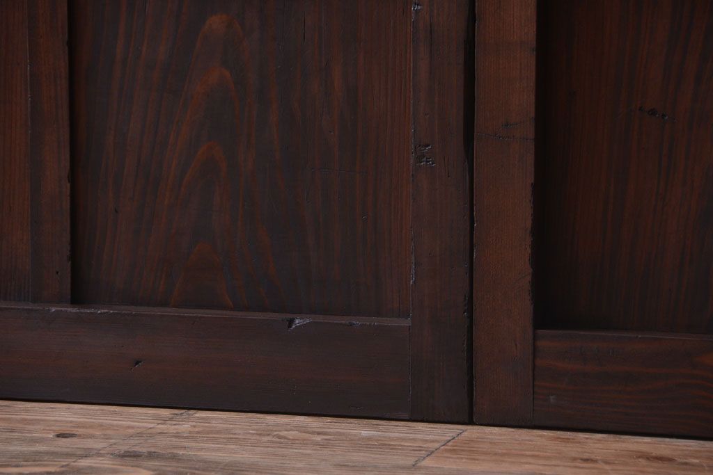 古民具・骨董　古い木製の味わい深いアンティーク板戸2枚セット