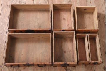 アンティーク家具　古民具・骨董　明治期　前面欅材の仙台姫箪笥(仙台箪笥)