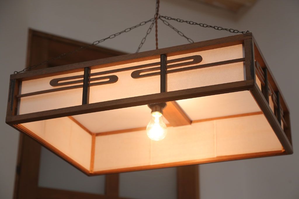 古民具・骨董　黒柿枠のアンティーク天井照明