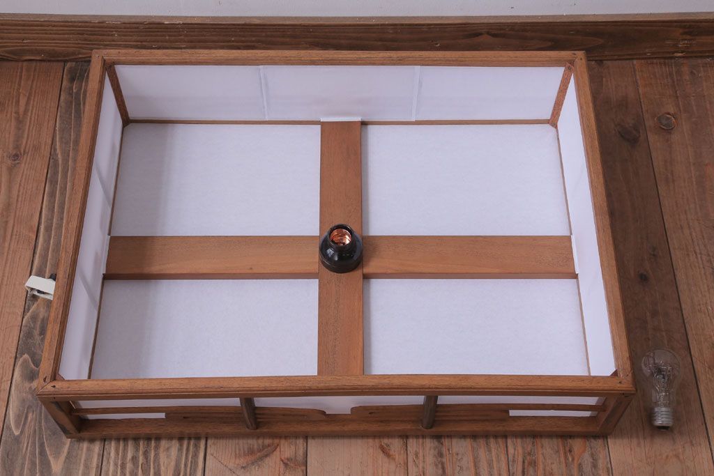 古民具・骨董　黒柿枠のアンティーク天井照明