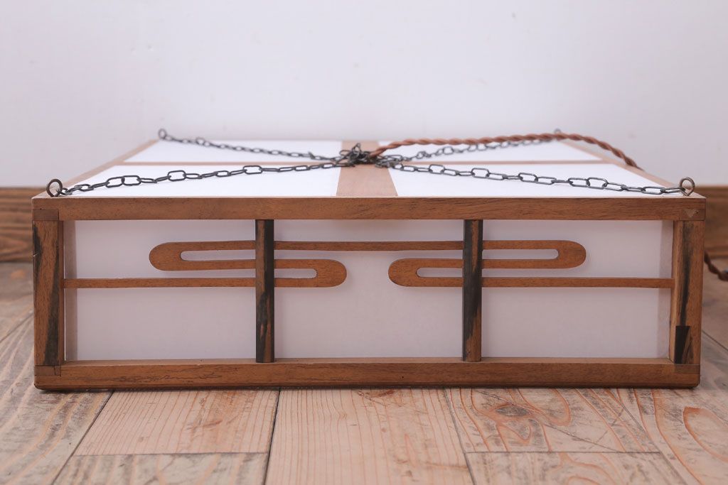 古民具・骨董　黒柿枠のアンティーク天井照明