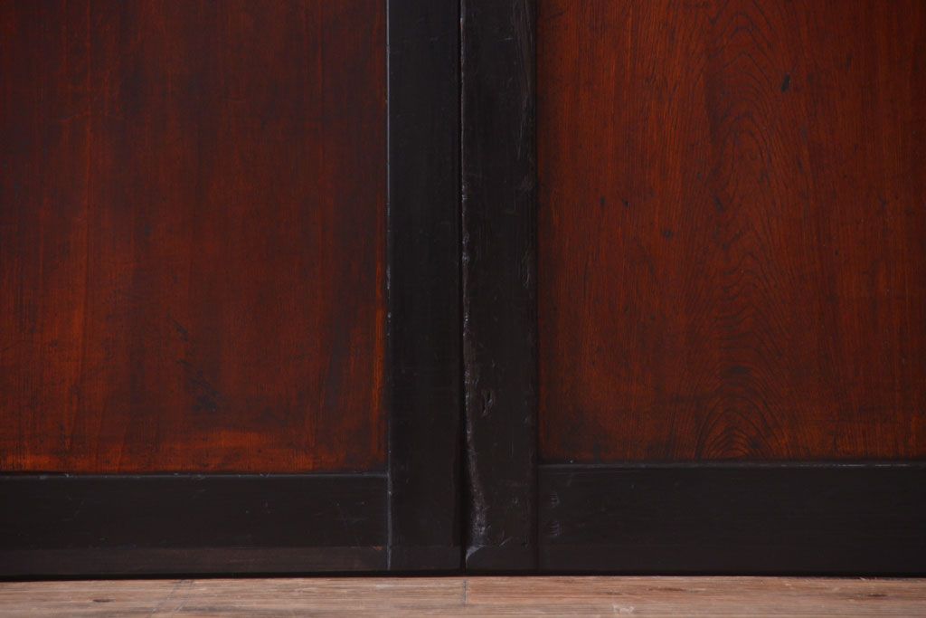 古民具・骨董　古い木味のアンティーク帯戸2枚セット(2)