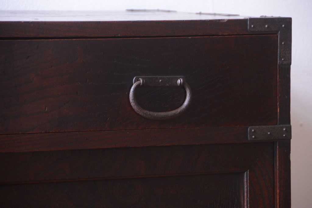 アンティーク家具　古民具・骨董　明治期　上手物!前面欅玉杢材のアンティーク帳場箪笥