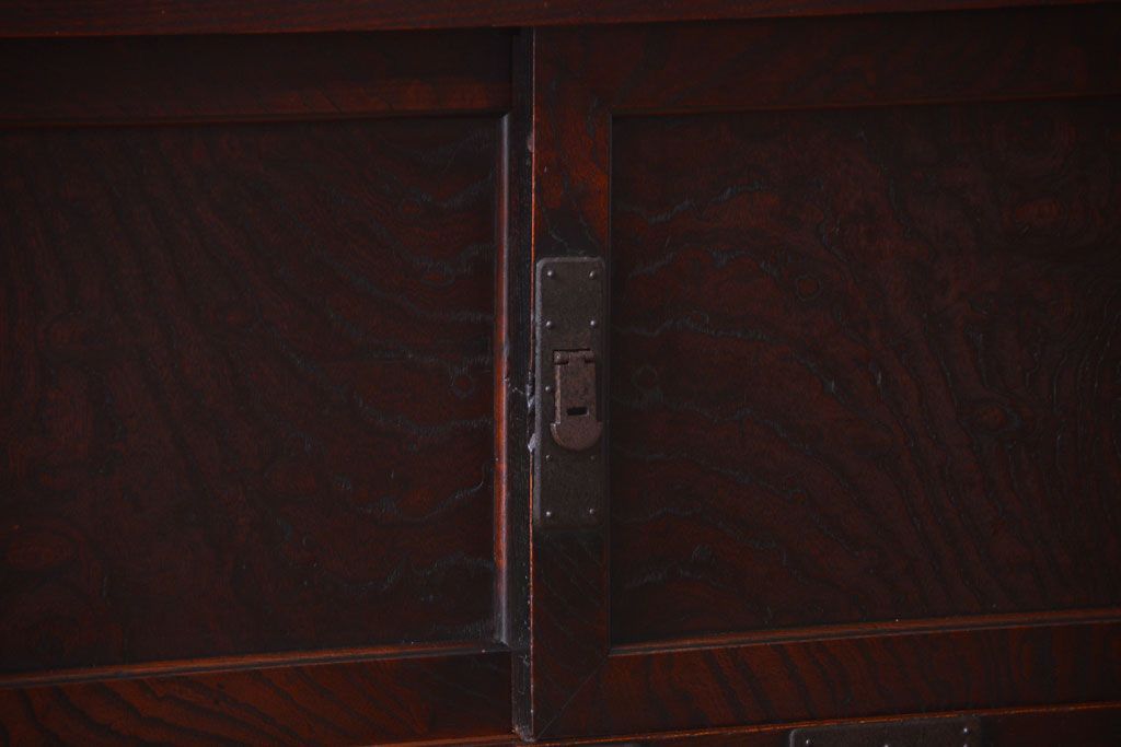 アンティーク家具　古民具・骨董　明治期　上手物!前面欅玉杢材のアンティーク帳場箪笥